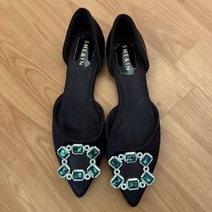 Fancy emerald flats, you will get many compliments:)